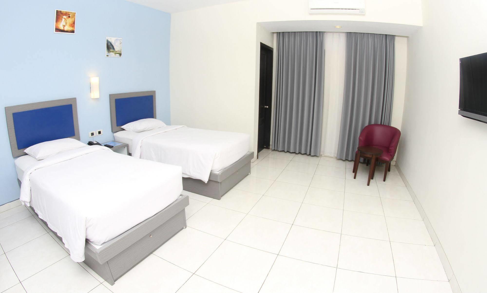 El Hotel Маланг Экстерьер фото